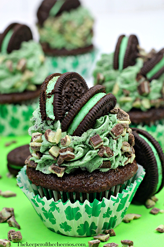 St. Patrick's Day - St Patricks Day Cup cakes