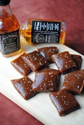 If your a sweet tooth and love a shot of jack, then you are going to love this  Jack Daniel's and Caramel treat! perfect to make for hubby on fathers day, his birthday or anytime at all. #jackdaniels, #caramel #caramels