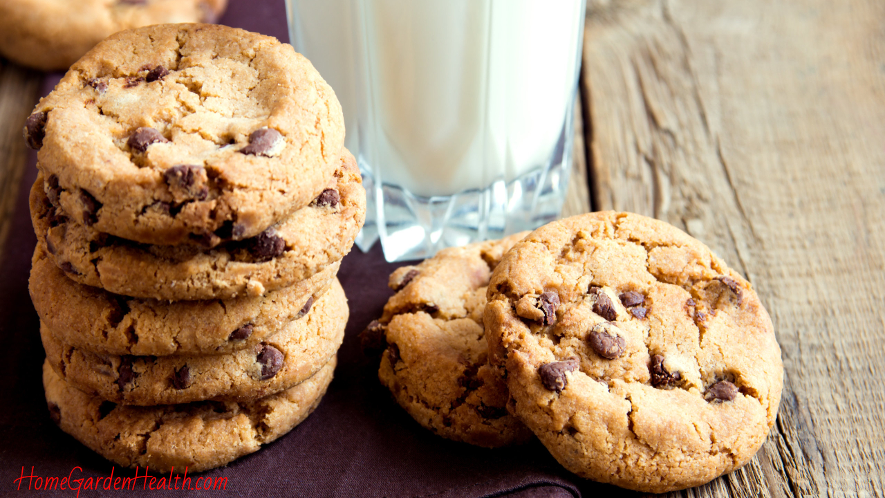 The Best Chocolate Chip Cookies - The Ultimate Guide!